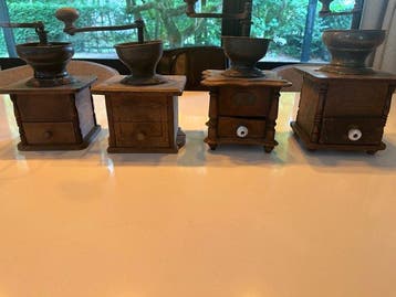 Koffiemolen (4) - Hout, Antiek en Kunst, Antiek | Keukenbenodigdheden