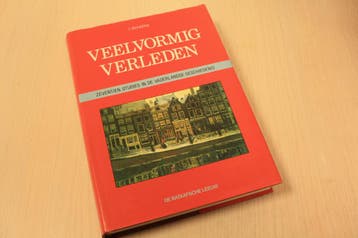 Schoffer -  Veelvormig verleden / druk 1, Nieuw