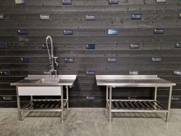 Aan- en afvoertafel | wastafel | RVS, Gebruikt, RVS Meubilair