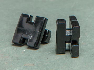 Kunststof nethaak vlak vierkant zwart 8mm, Ophalen of Verzenden, Nieuw, Overige typen