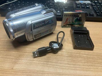 Panasonic NV-GS300 working perfect ,with charger ,battery