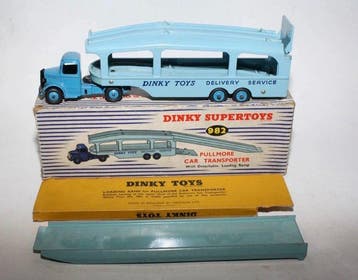 Model vrachtwagen - Dinky Toys Pullmore auto transporter 982, Hobby en Vrije tijd, Modelauto's | 1:5 tot 1:12, Nieuw