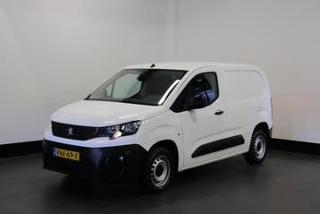 Peugeot Partner 1.2 PT Benzine! EURO 6, Stof, Gebruikt, Overige brandstoffen, Wit