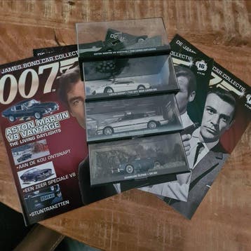 Altaya 1:43 - Modelbus (4) - James Bond Collection: Aston, Nieuw