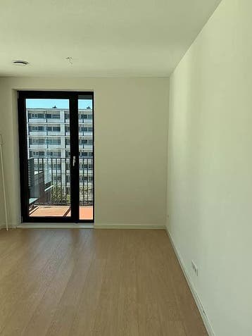 Te huur: Appartement Ottho Heldringstraat in Amsterdam, Noord-Holland, Appartement, Amsterdam