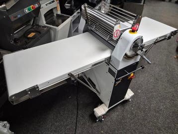 **online veiling ** Nieuwe uitrolmachine dough sheeter, Zakelijke goederen, Horeca | Keukenapparatuur, Nieuw in verpakking, Bakkerij en Slagerij