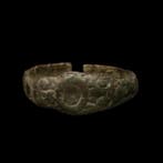 Byzantijns Brons Ring van aristocratische traditie (Zonder