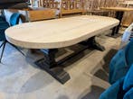 Eetkamertafel | Stamtafel, Huis en Inrichting, Tafels | Eettafels, Ophalen of Verzenden, Nieuw