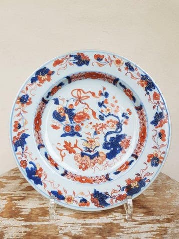 Prachtig 18e-eeuws Chinees export-Imari-porselein