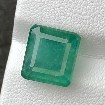 Zonder minimumprijs Smaragd - 4.14 ct - nternational Colored, Nieuw