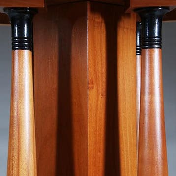 Art Deco Salontafel in blond kersen met zwart gelakte detail, Antiek en Kunst, Ophalen of Verzenden