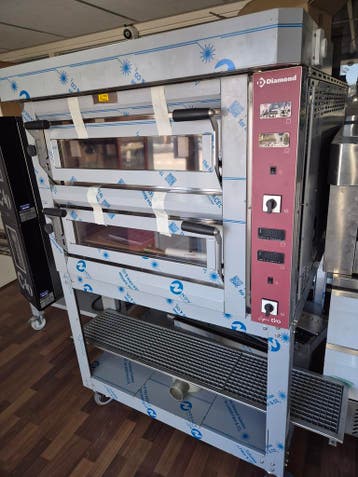 **online veiling** pizzaoven voor de professionele pizzeria, Nieuw in verpakking, Overige typen