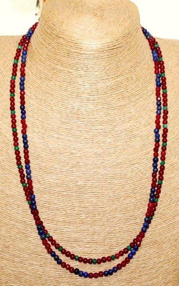 2. Heel mooie handgemaakte ketting met kralen van robijn,, Verzamelen