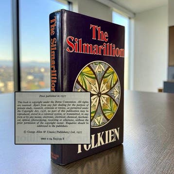 Tolkien - The Silmarillion - 1977, Antiek en Kunst, Antiek | Boeken en Bijbels