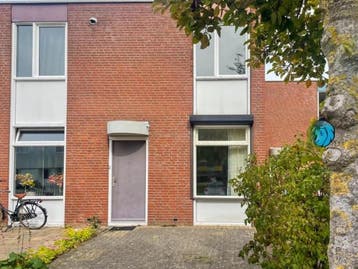 Woning te huur in Roermond - 80 m² -  kamer(s), Huizen en Kamers, Overige soorten, Roermond, Limburg