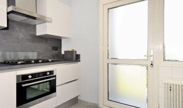 Te Huur 3 Kamer Appartement Neerstraat In Den Bosch, Noord-Brabant, Direct bij eigenaar,  Den Bosch, Appartement