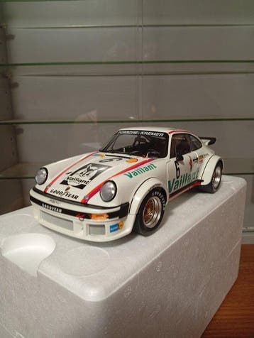 Schuco 1:18 - Modelauto - Porsche 934 - Porsche 934 RSR, GT, Nieuw