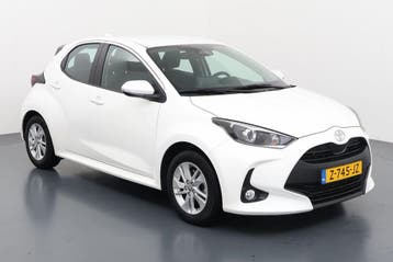 Private Lease - Toyota Yaris - Hybrid 115 Active 5d, Gebruikt, Met garantie (alle), Hybride Elektrisch/Benzine, Yaris