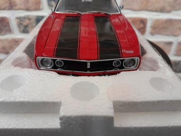 Ertl 1:18 - Modelauto - Chevrolet Camaro Z-28 1967 -, Nieuw