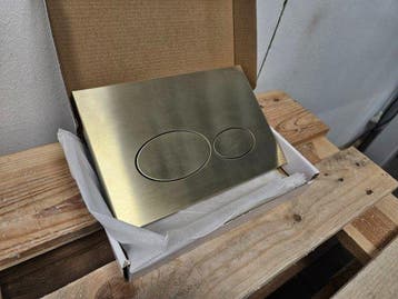 Wiesbaden X32 Metal Drukplaat – Geborsteld Messing PVD –, Ophalen of Verzenden, Nieuw, Bad