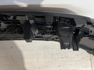 Audi Q4 E-Tron Voorbumper 89A807725A, Ophalen, Gebruikt, Voor, Bumper