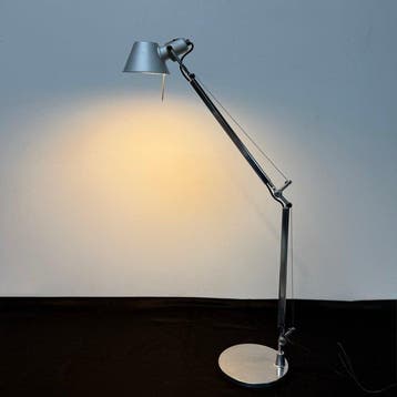 Artemide - Michele De Lucchi, Giancarlo Fassina - Tolomeo -