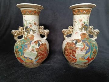Japanese Satsuma Baluster vazen - Klei - Japan - Begin 20e, Antiek en Kunst