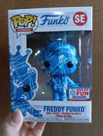Funko - Funko Pop SE Freddy Funko Artist Series Blue Grid