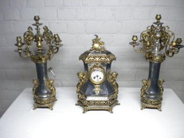 Klok en garnituur set (3) - Antiek Messing, Brons -, Antiek en Kunst