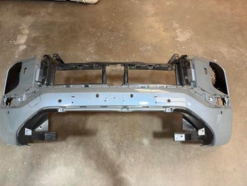 Mitsubishi outlander voorbumper vanaf 2025, Ophalen, Gebruikt, Voor, Mitsubishi