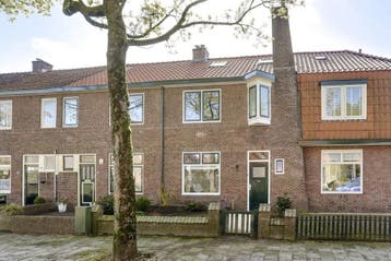 Te huur: Huis Hoge Larenseweg in Hilversum, Noord-Holland, Hilversum