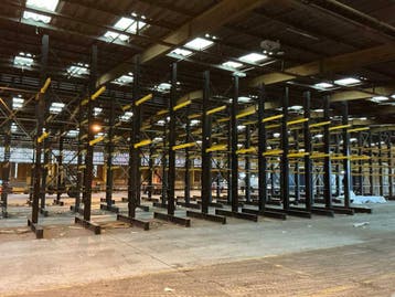 Veiling: Dubbelzijdige Draagarmstelling 5x20, Ophalen, Gebruikt