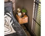 Nachtkastje Flat acacia small - naturel, Huis en Inrichting, Slaapkamer | Nachtkastjes, Ophalen of Verzenden, Nieuw