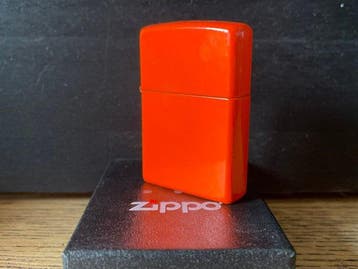 Zippo - Zippo Orange Vif – Édition Unie & Éclatante - Zonder, Nieuw