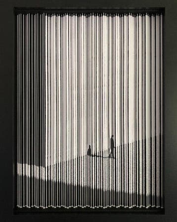 R. Kingmans - Wire sculpture Follow