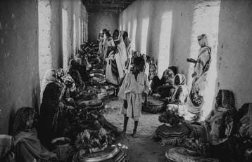 José Nicolas (1956) - Marché de Gaya Largeau Tchad 1987, Antiek en Kunst
