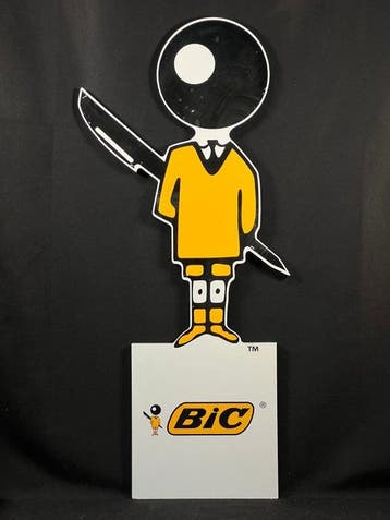 BIC - Reclamebord - XXL - Hout