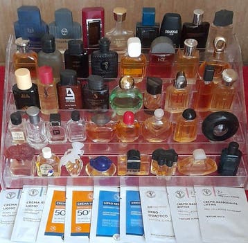 Themacollectie - Collectie van mini parfums - Chanel,, Antiek en Kunst, Antiek | Speelgoed