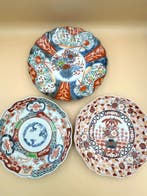 Bord (3) - Porselein - Imari muntconditie