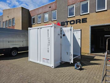 10 foot tankcontainer voor Diesel inhoud 9000 liter, Ophalen