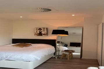 Studio Zwarteweg in Naarden, 20 tot 35 m², Overige regio's