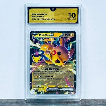 Pokémon Graded card - Pikachu ex 054- 30th Anniversary –, Hobby en Vrije tijd, Nieuw