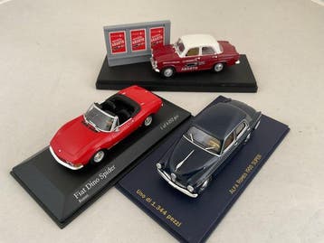 Minichamps, Rio, M4 1:43 - Modelauto (3) - Fiat Dino Spider;, Nieuw