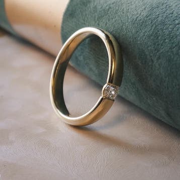 Gouden solitair ring met diamant 0,35 ct., Gebruikt, 20 of groter, Ophalen of Verzenden, Dame of Heer