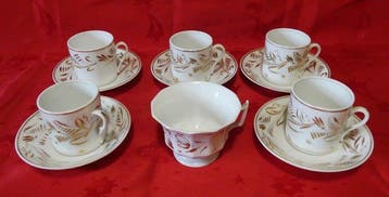 Kop en schotel (11) - Zacht porcelein - Antiek koffieset ca.