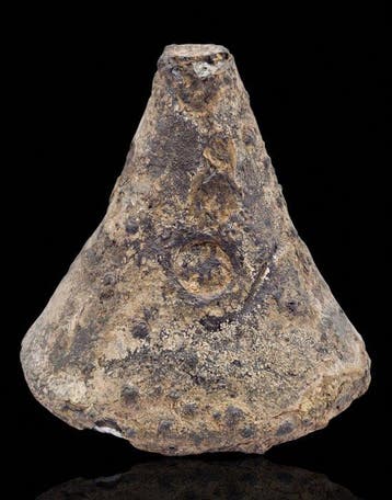 Indonesië. Rare Pre-Colonial Javanese Conical Trade Weight