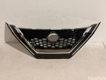 Nissan Qashqai J12 Grille 623106UA, Ophalen, Gebruikt, Voor
