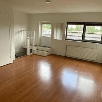 Studio in Almere gevonden voor €1050,- pm, Huizen en Kamers, Kamers te huur, 20 tot 35 m², Almere