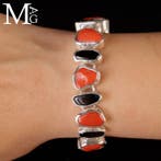 Zilveren armband met rode koraal en zwarte toermalijn -