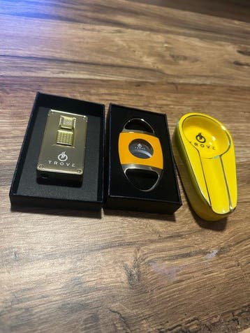 Trove - luxe set asbak knipper - Aansteker - Keramiek, Staal, Nieuw